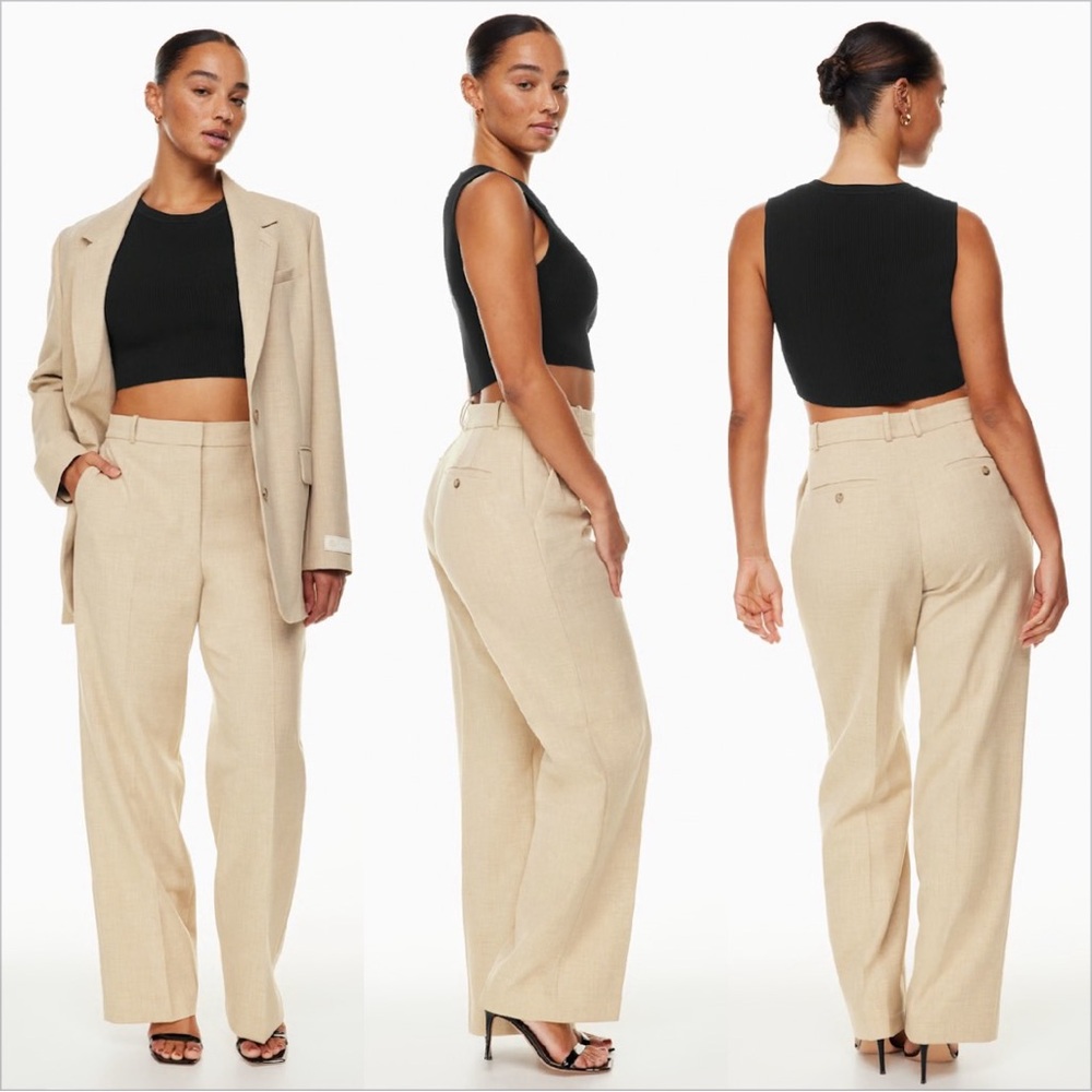 Babaton Sculpt Knit Muscle Cropped Tank by Aritzia